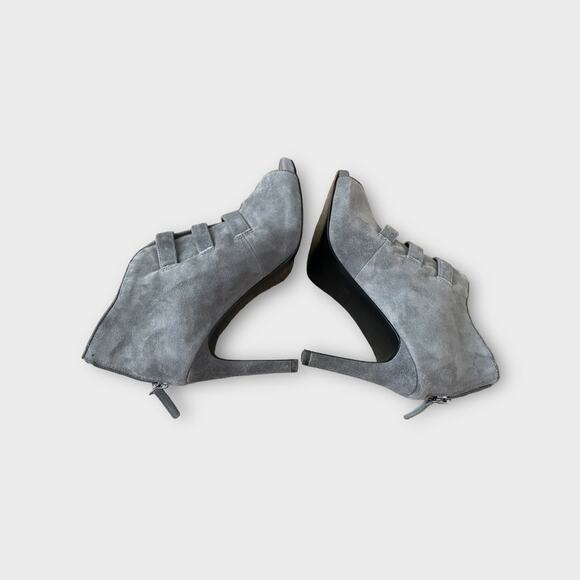 White House Black Market Peep Toe Gray Suede Buckle Booties Heel Sandal Size 6.5 - Picture 9 of 13